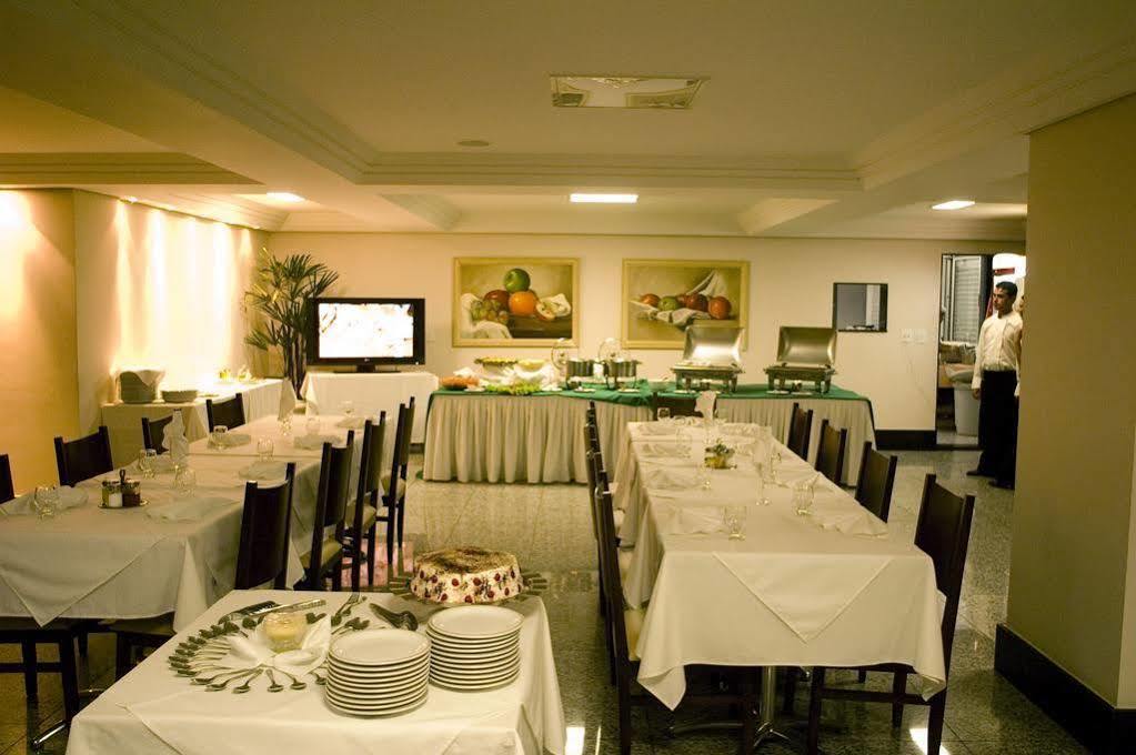 Líber Hotel Nova Serrana